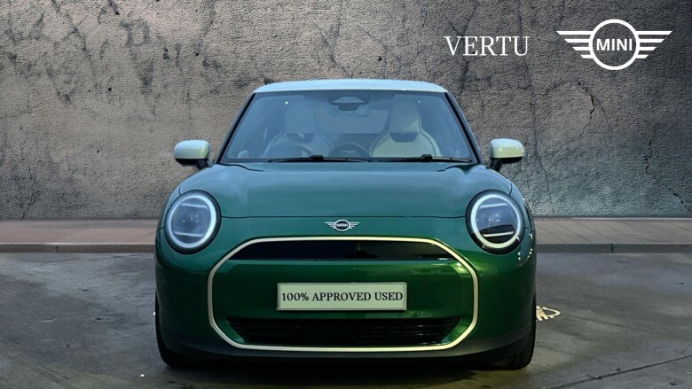 MINI Cooper 135kW E Exclusive [Level 2] 41kWh 3dr Auto Electric Hatchback